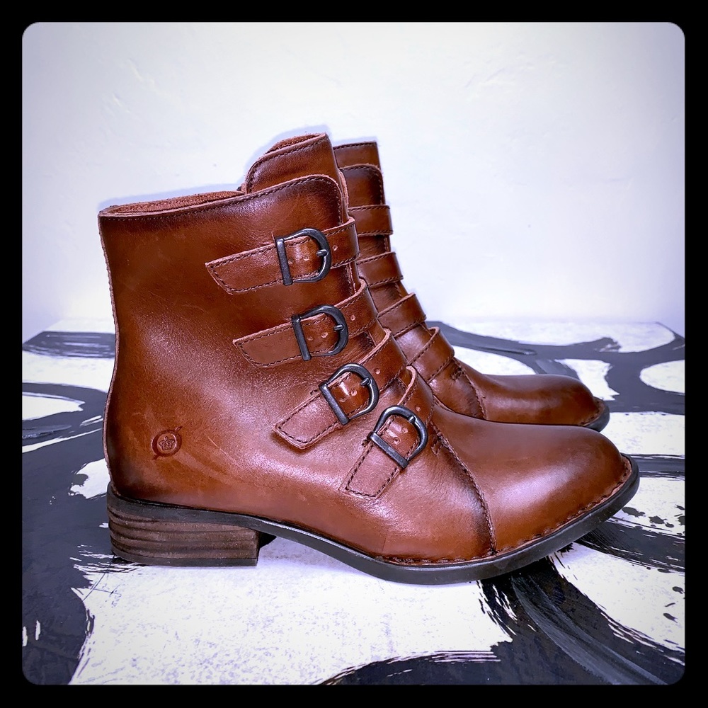 Born Cardi Ankle Bootie With Buckles - 6